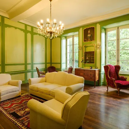Domaine De Guest house *